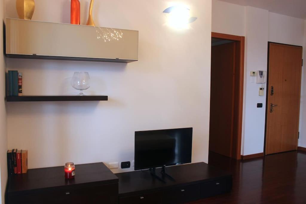Appartamento Parking + Balcony Accogliente Bilocale