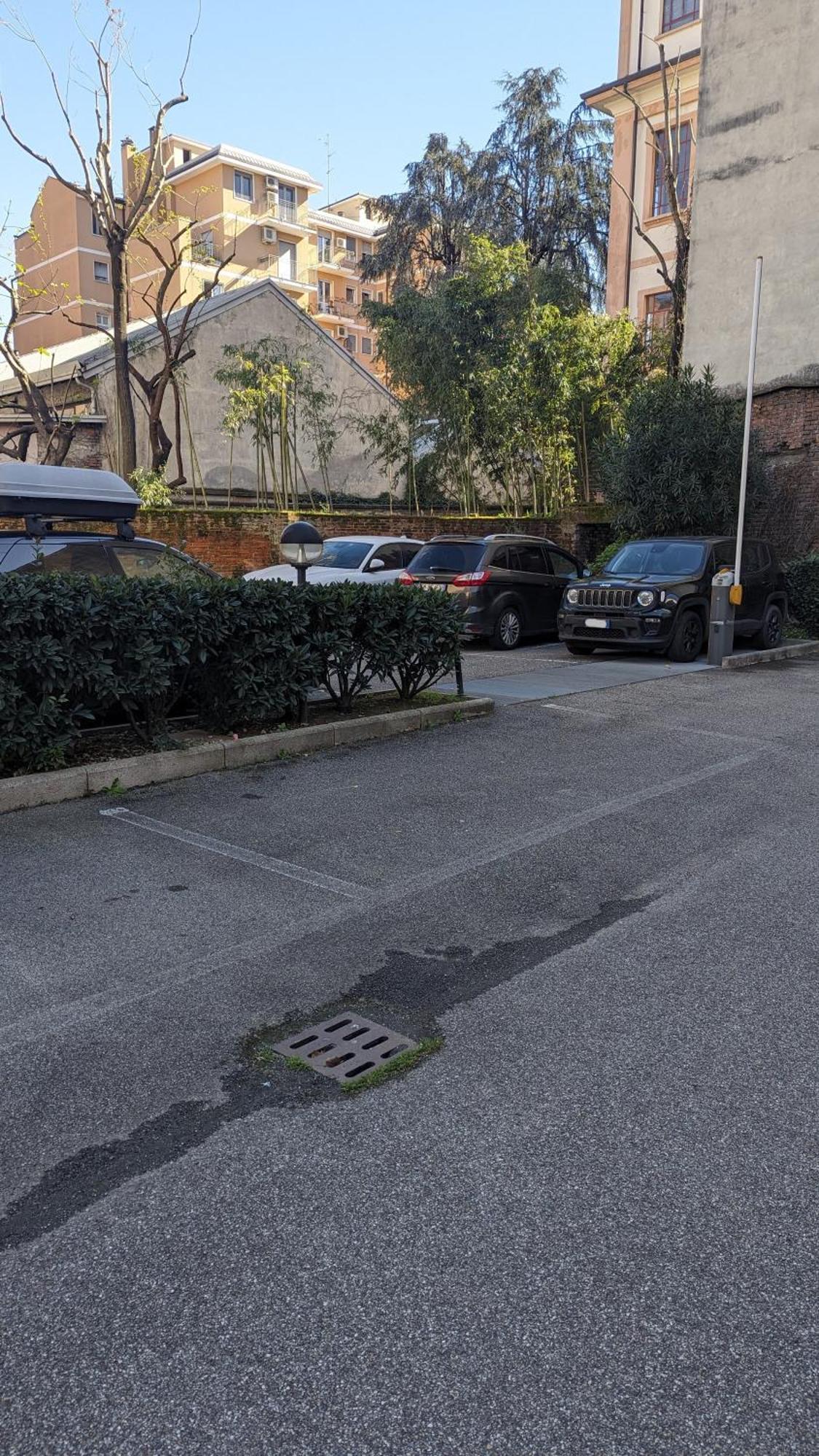 Appartamento Parking + Balcony Accogliente Bilocale *