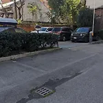 Parking + Balcony Accogliente Bilocale